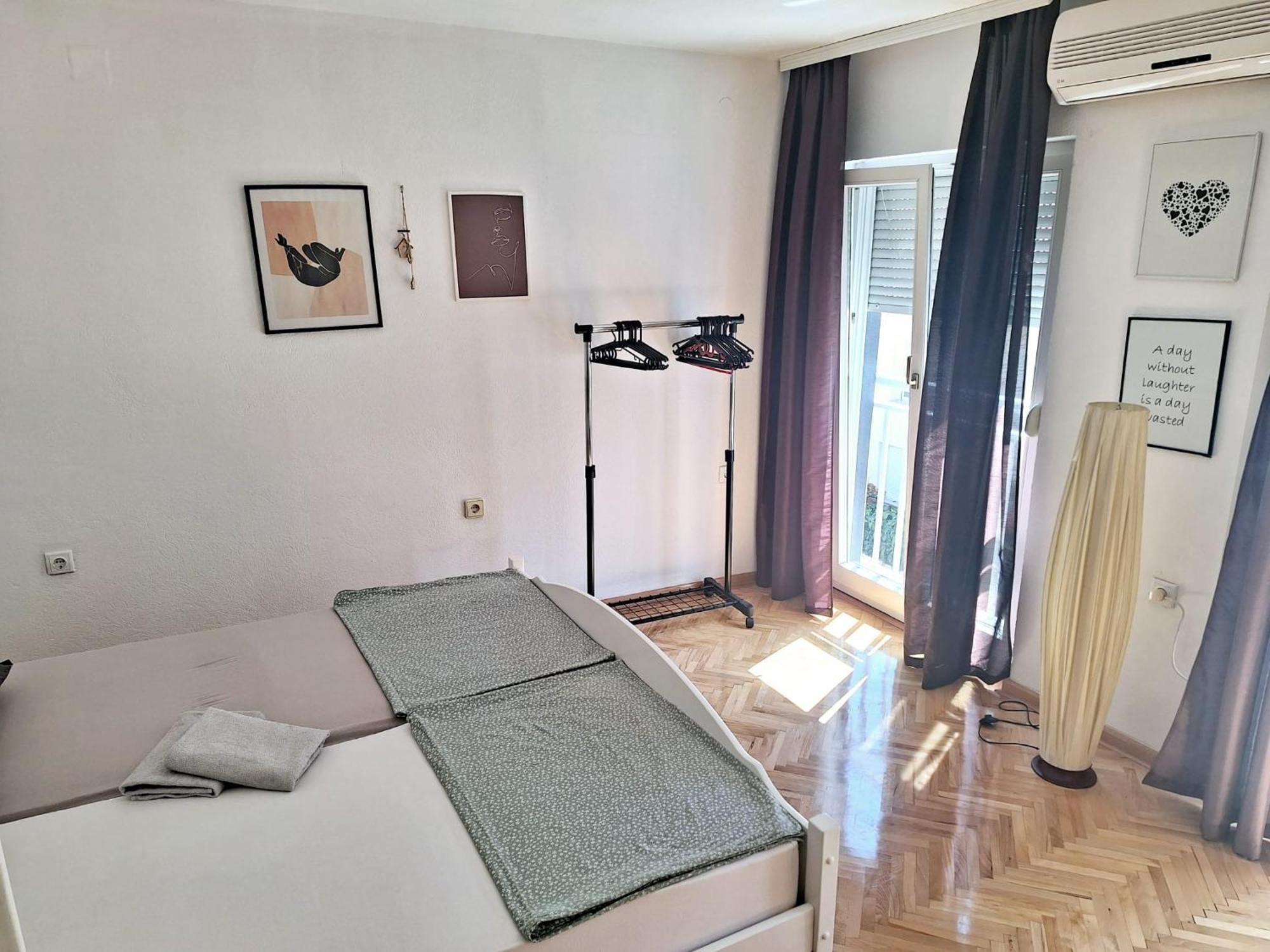 Apartman Square モスタル エクステリア 写真