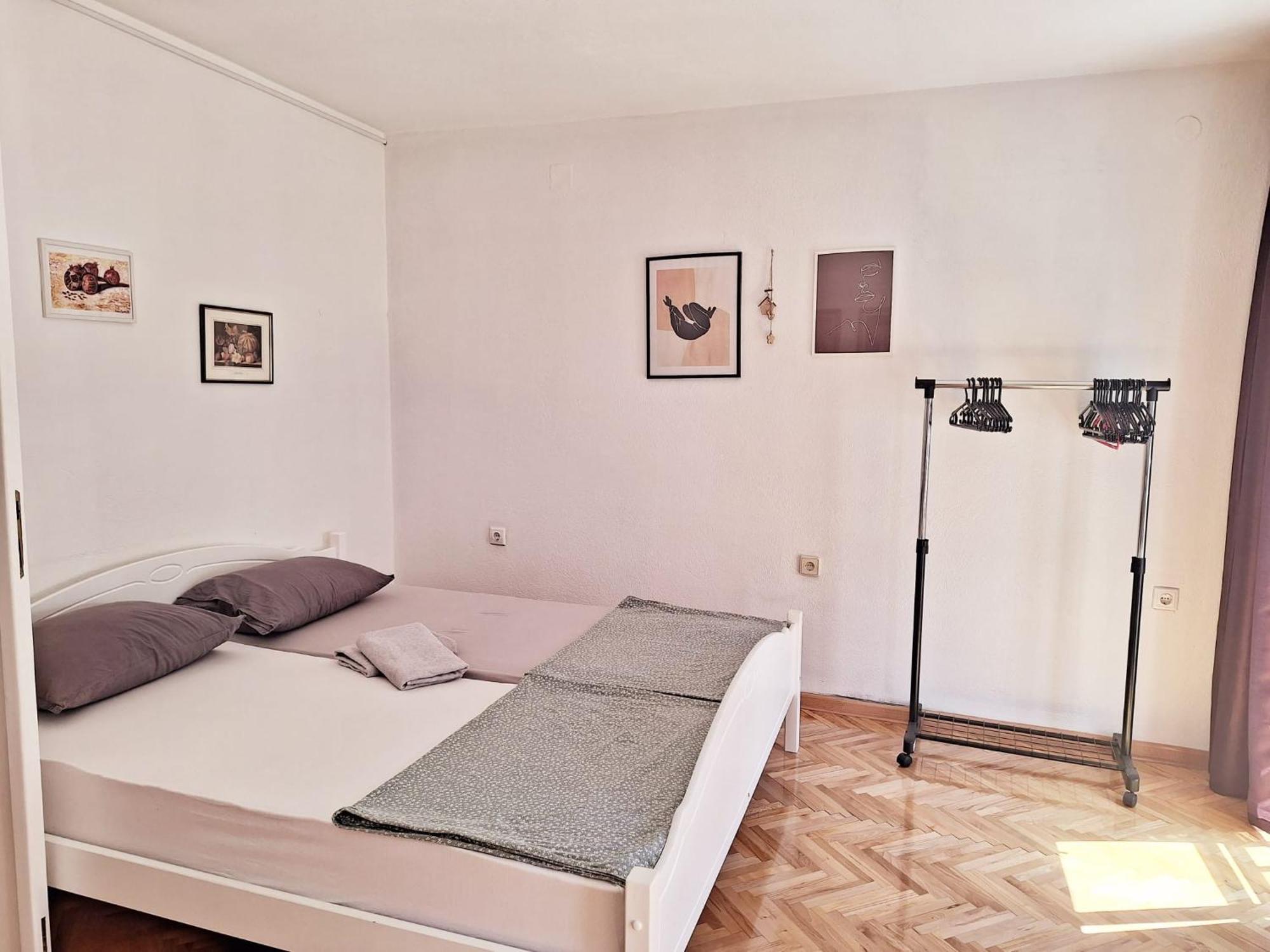 Apartman Square モスタル エクステリア 写真