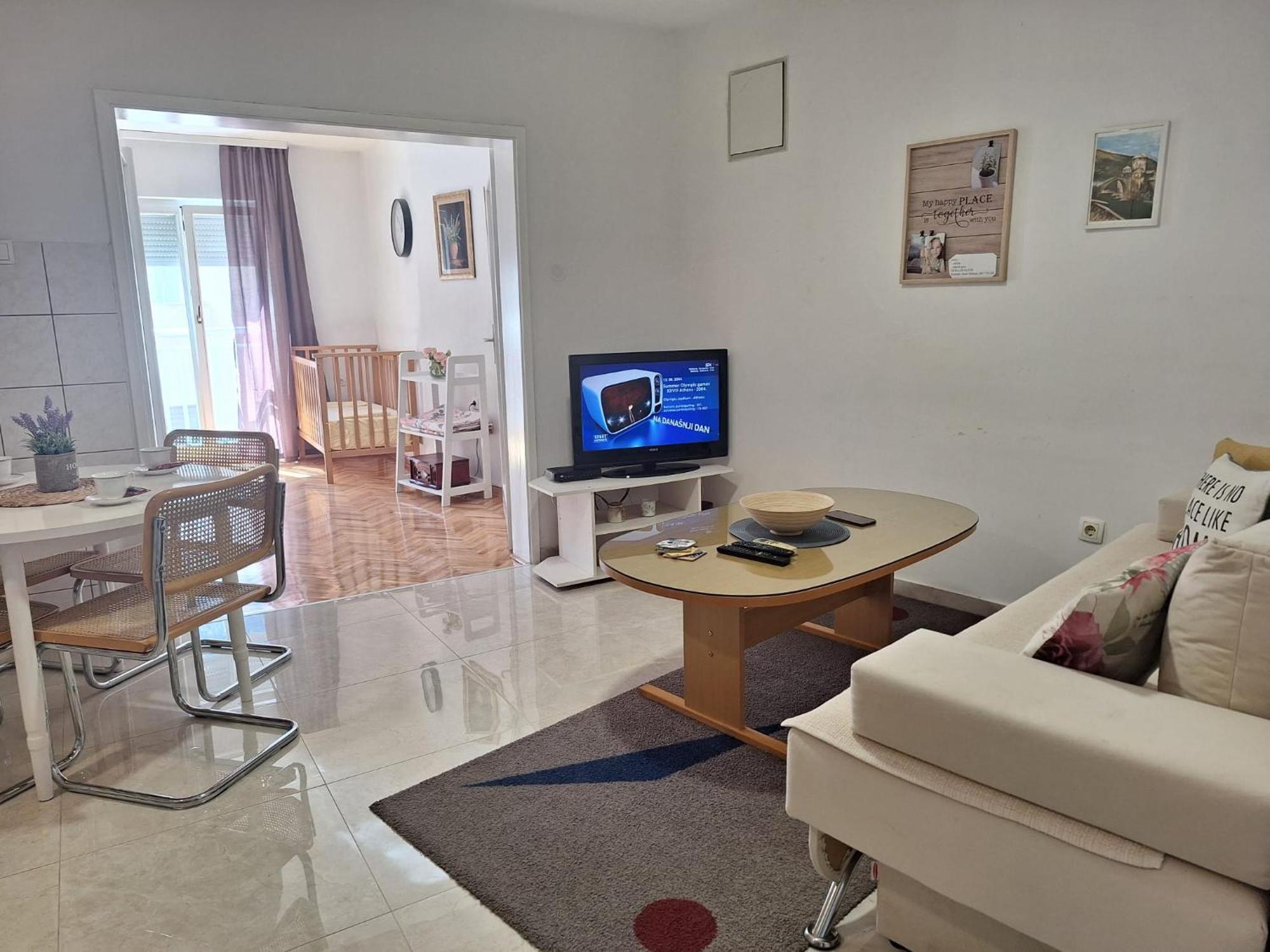 Apartman Square モスタル エクステリア 写真