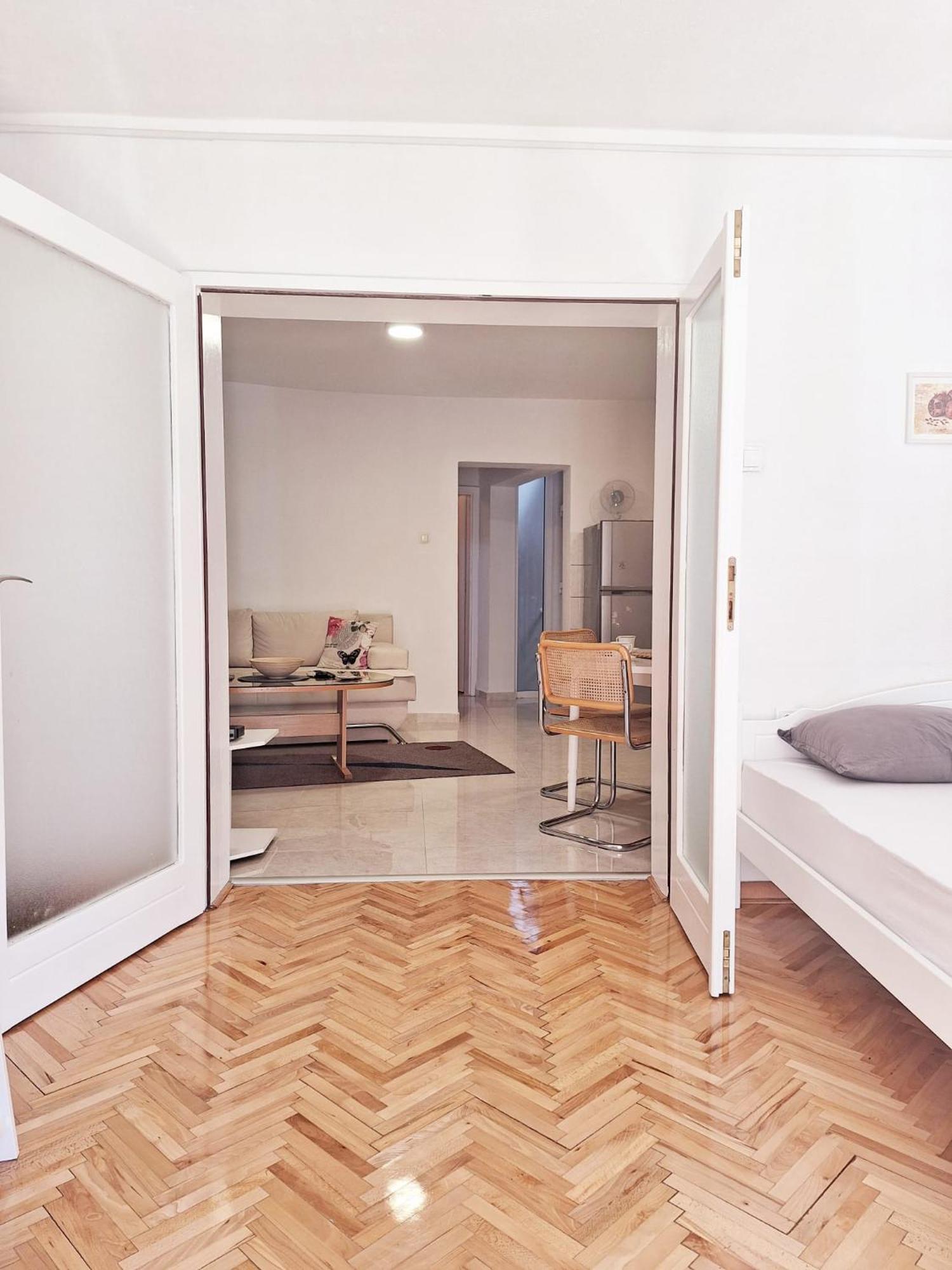 Apartman Square モスタル エクステリア 写真